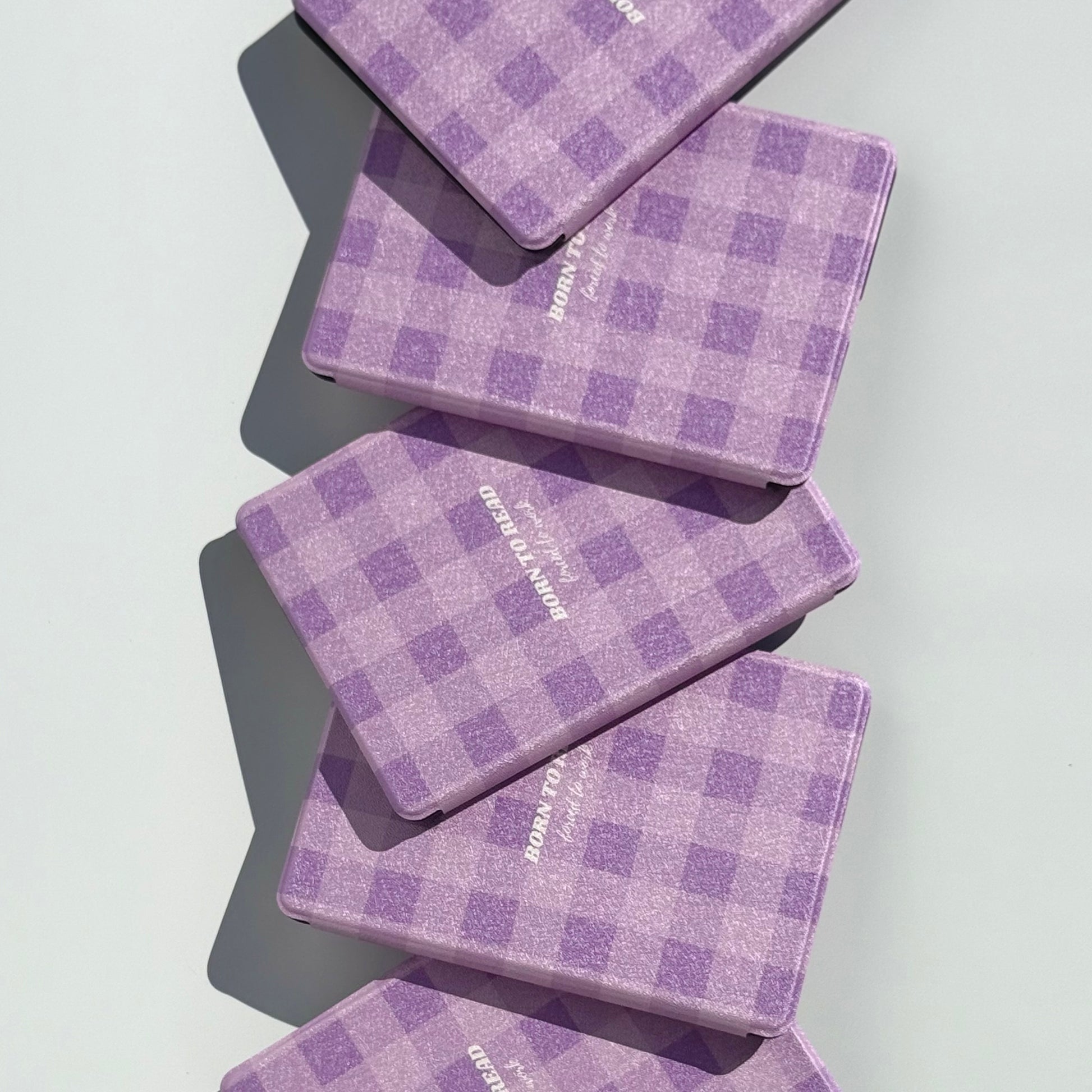 Lightweight kindle case with magnet and auto sleep function