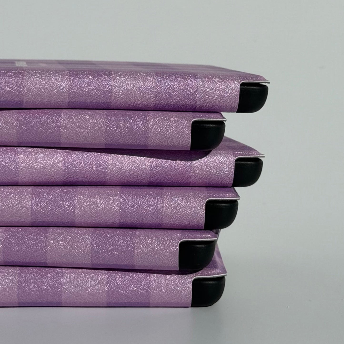 Kindle sleeve for paperwhite in purple colour and hand strap
