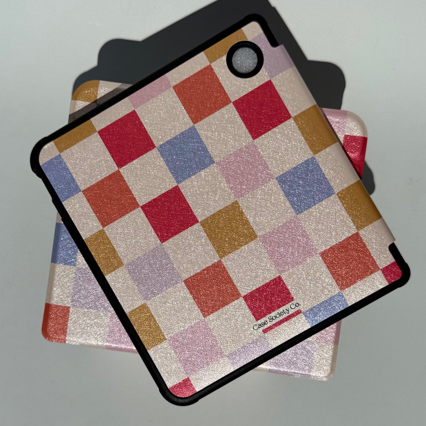 Multicolour Kobo Libra Case with magnet and hand strap