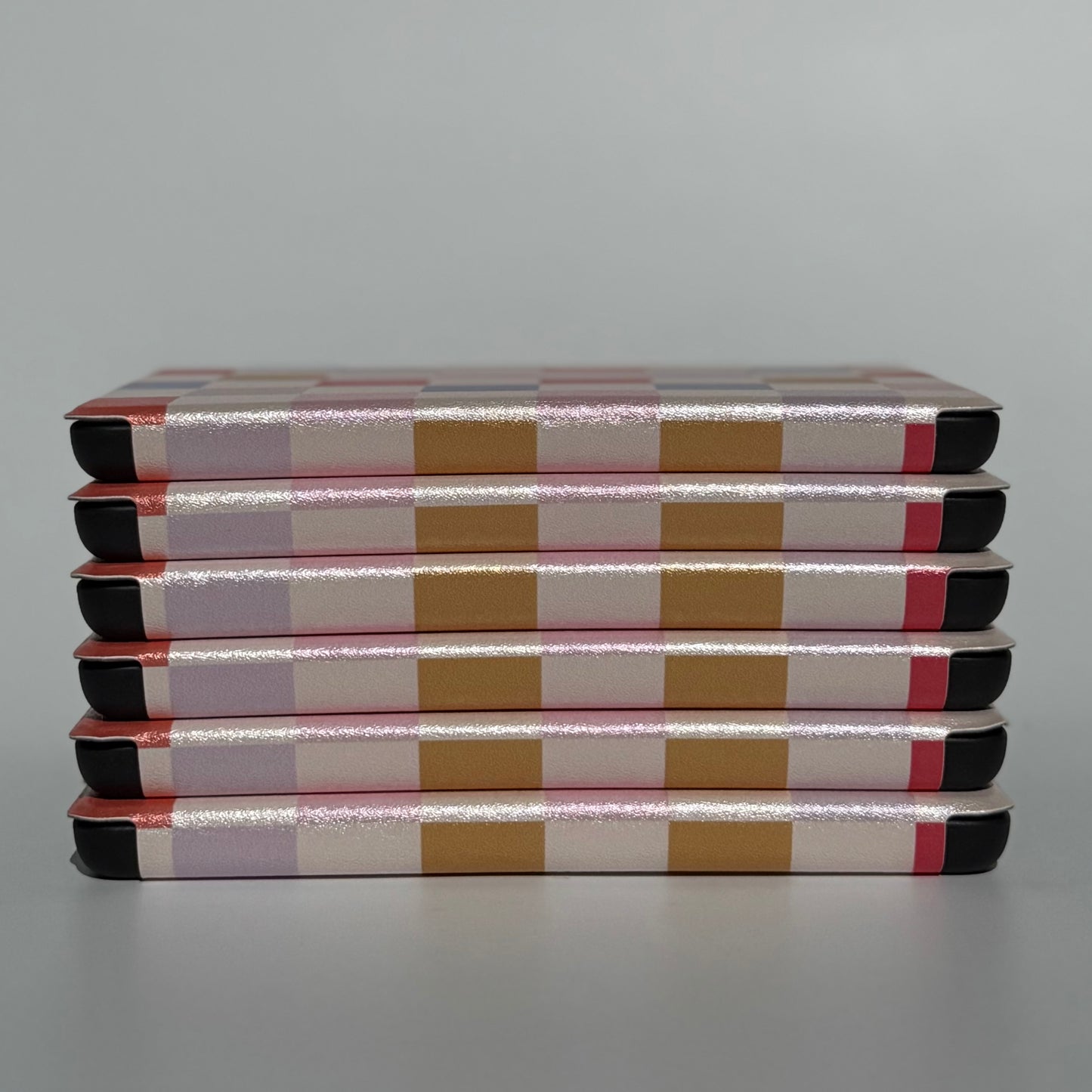 Designer kindle case for paperwhite in stylish check pattern