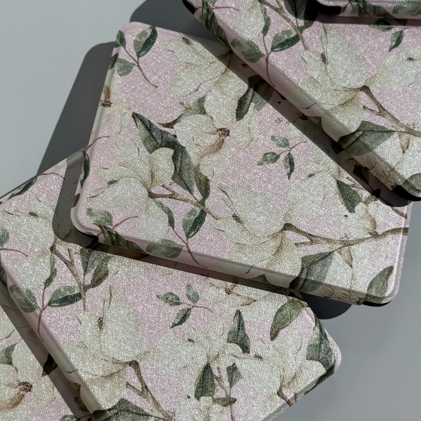 Style summer pink kindle case in Australia with strap
