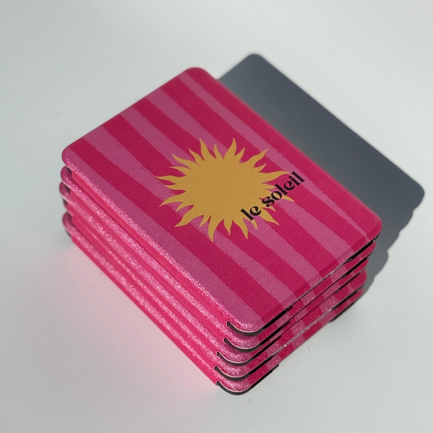 Le SOLEIL kindle case with pink colourful stripe design
