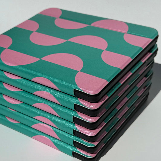 Kobo cover with waterproof feature for beach reading in Australia