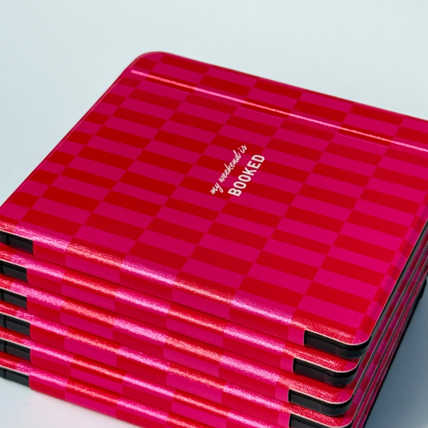 Cute pink kobo libra cover with slim design in pink