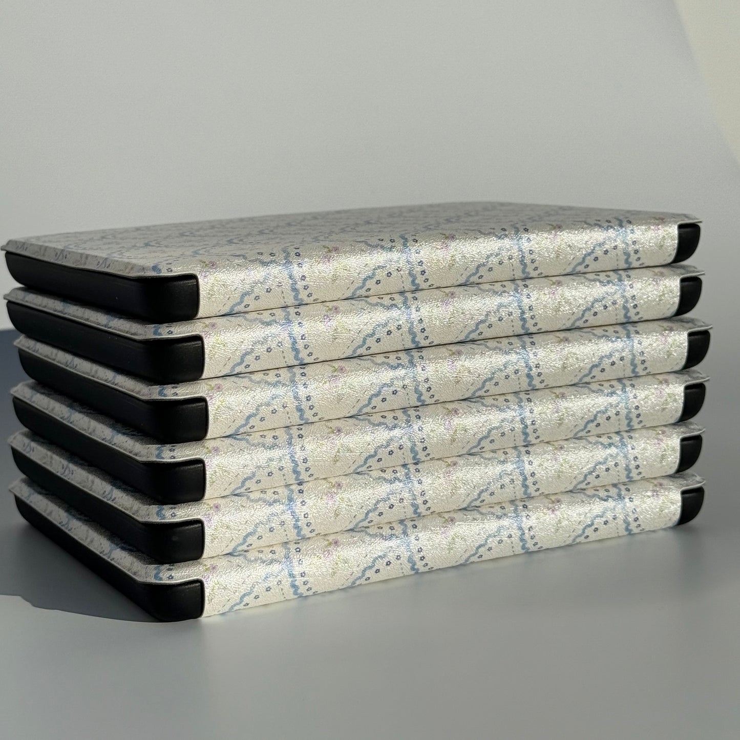 Bluebell cottage side image