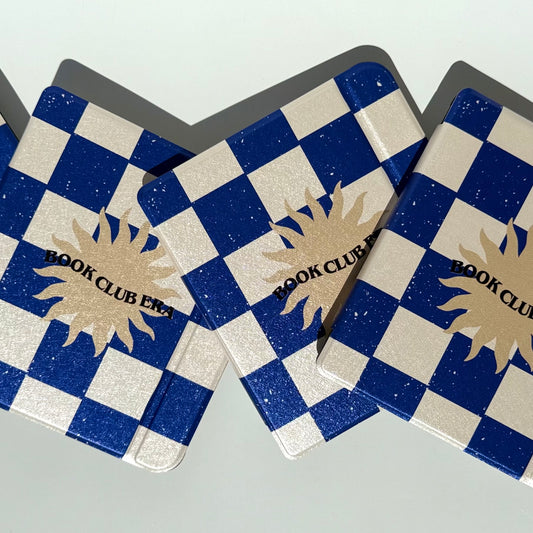 Magnetic Kobo Case with Blue checkered pattern for stylish reading