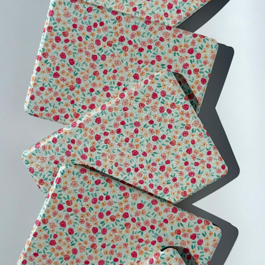 FLORAL KINDLE CASE WITH GREEN BACKGROUND