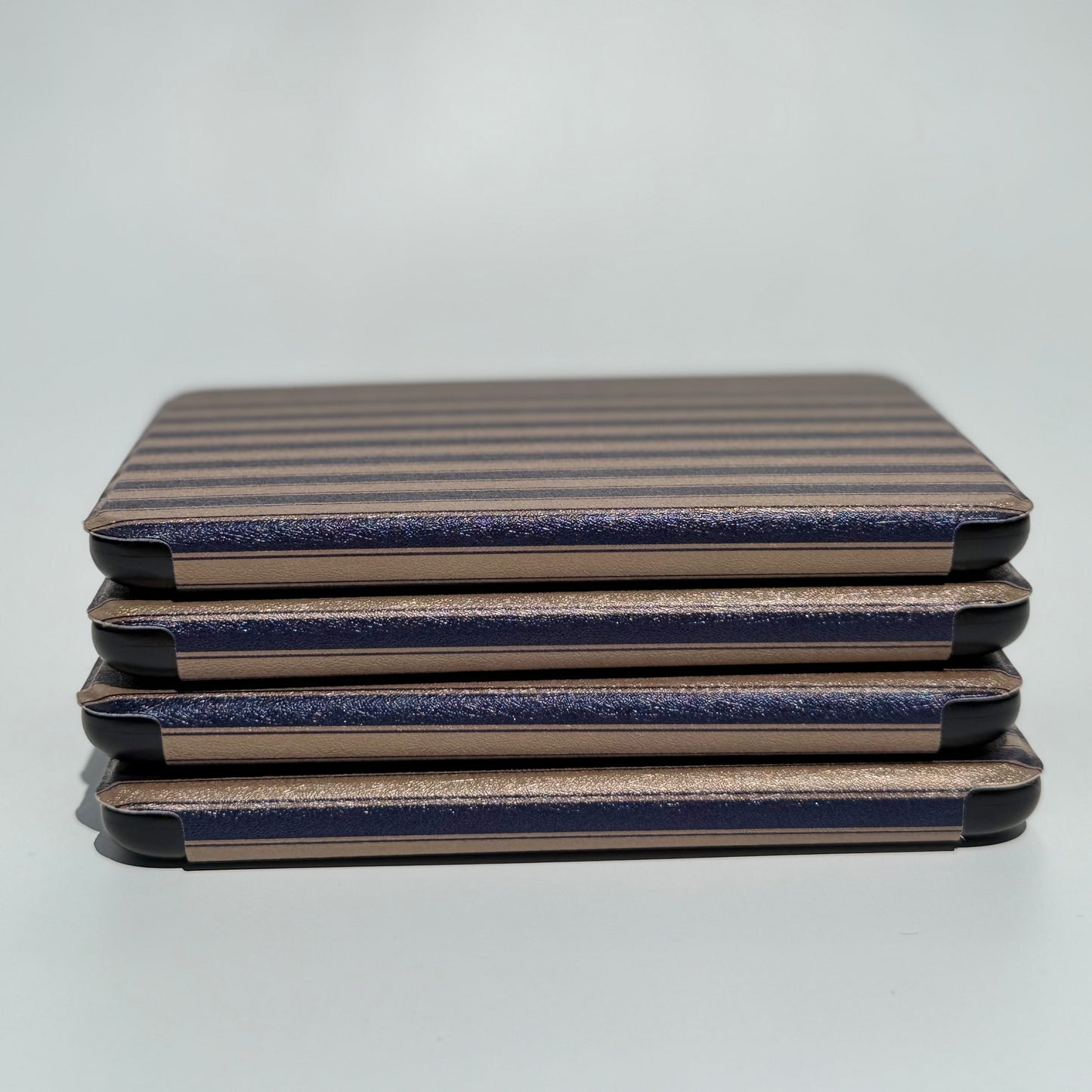 GILDED STRIPE KINDLE CASE FRONT IMAGE