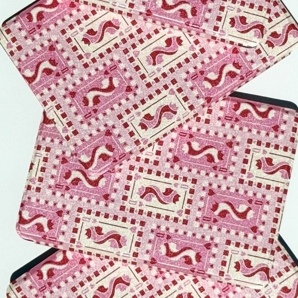 pink patterned kindle case queen of hearts print