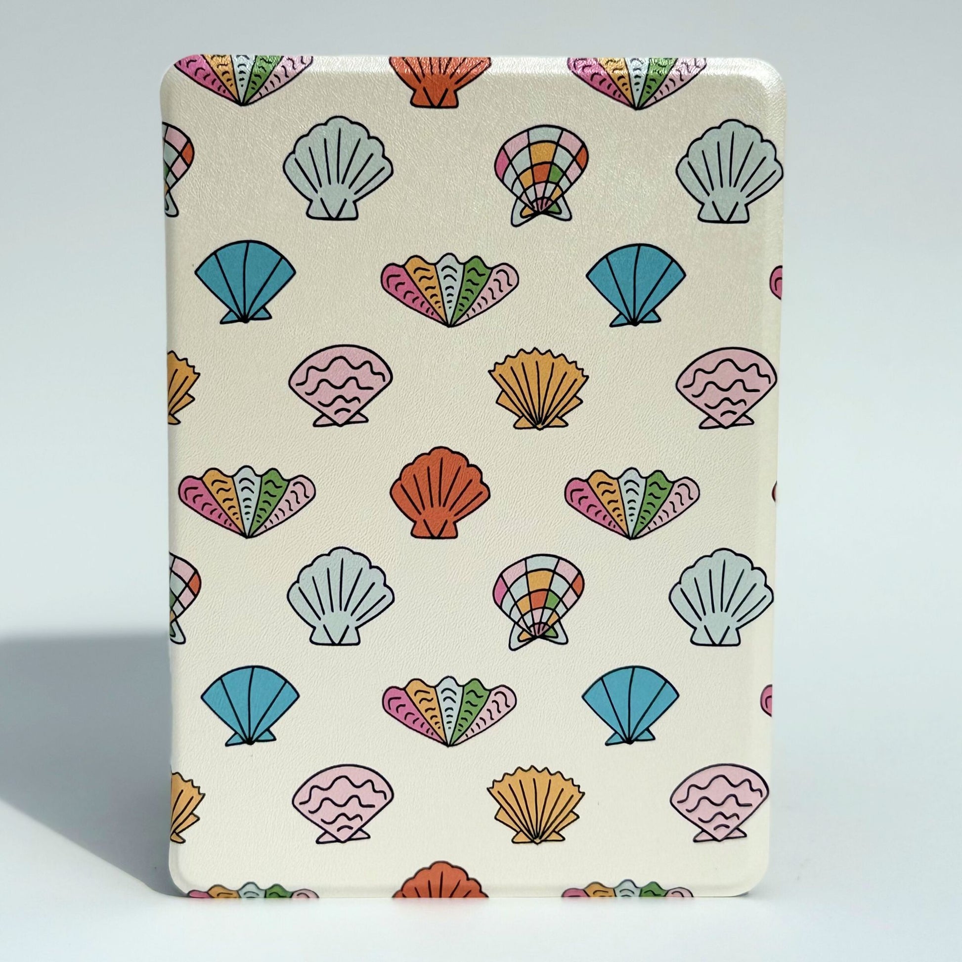 Single Shores Of Ophelia seashell Kindle case, front view