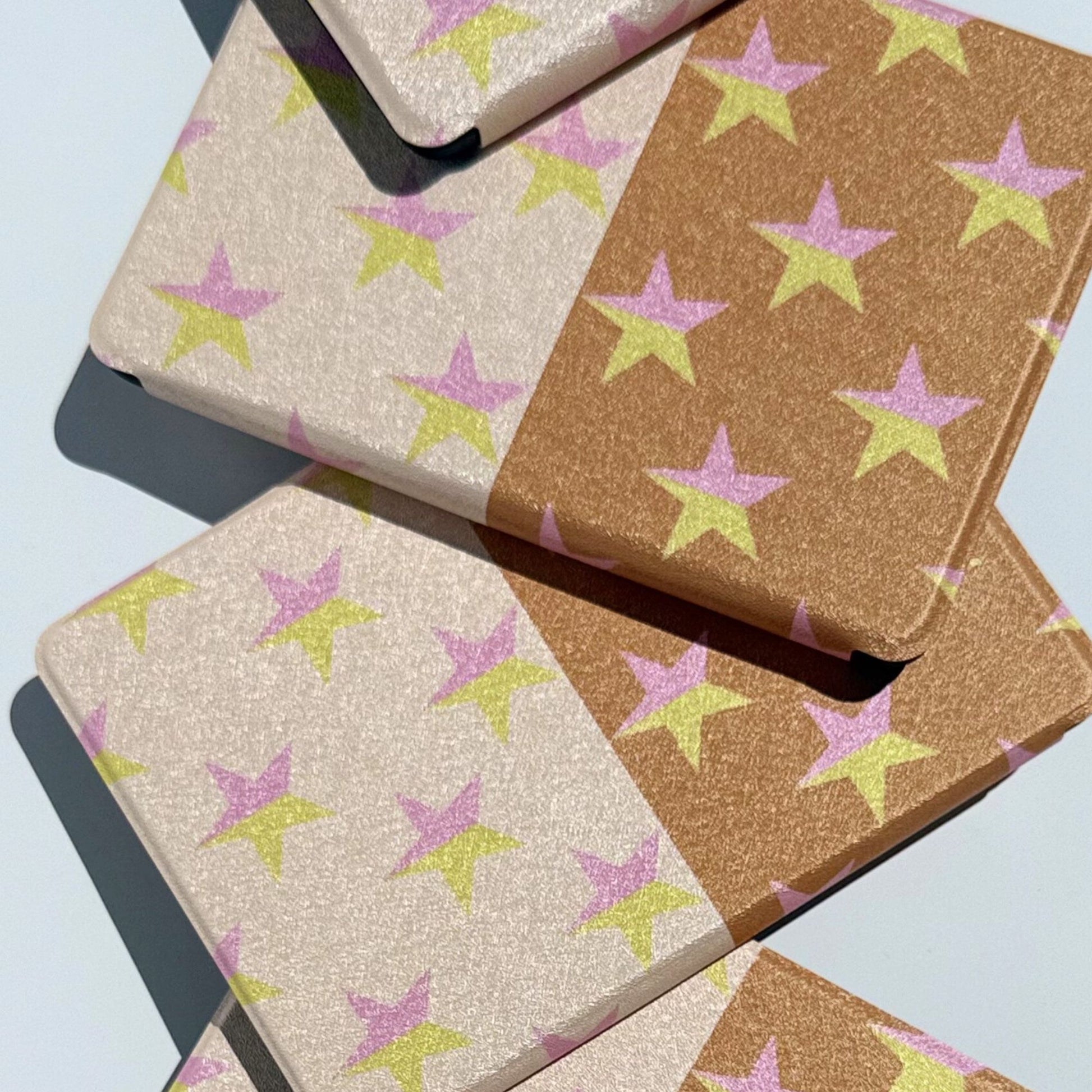 Star Dream Kindle case with pink and yellow star pattern