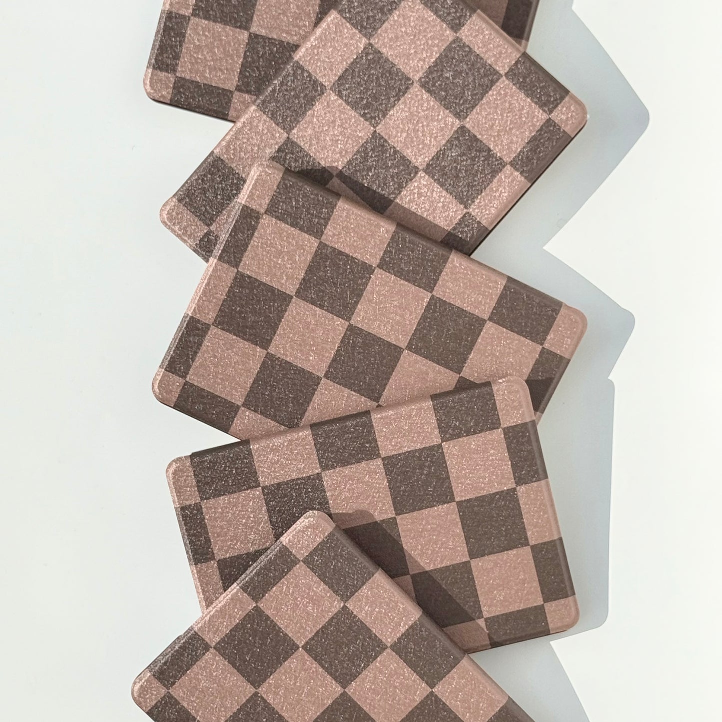 Brown check kindle case for paperwhite with magnet back