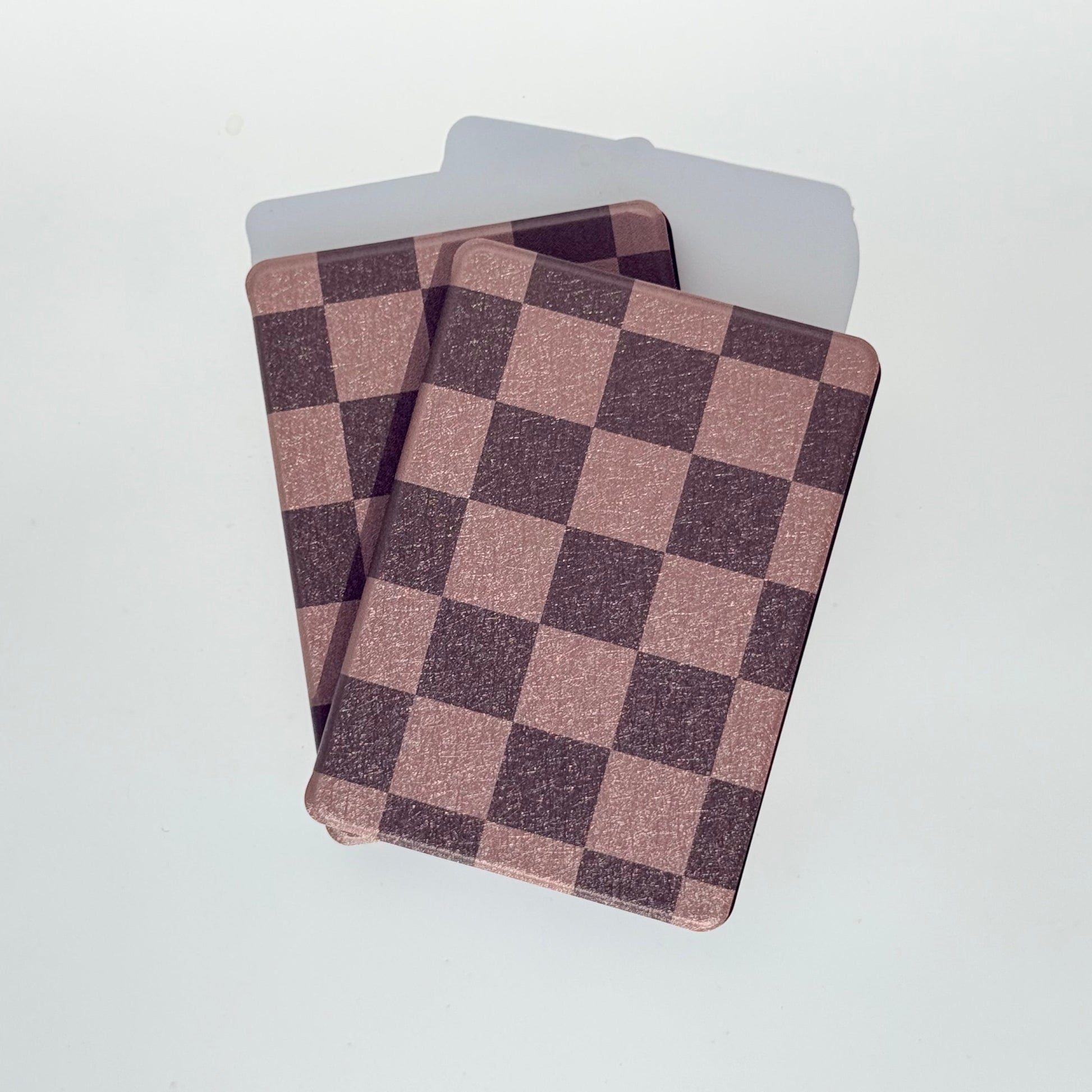 Kindle cover with anti scratch protection and hard shell