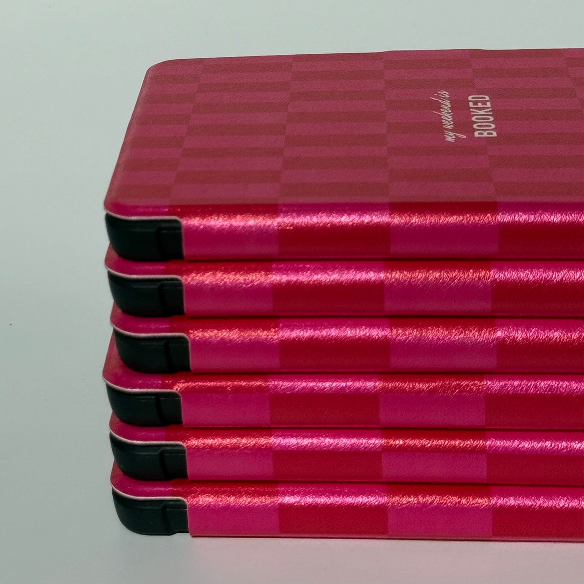 Kobo Libra case with pink and red design and auto sleep