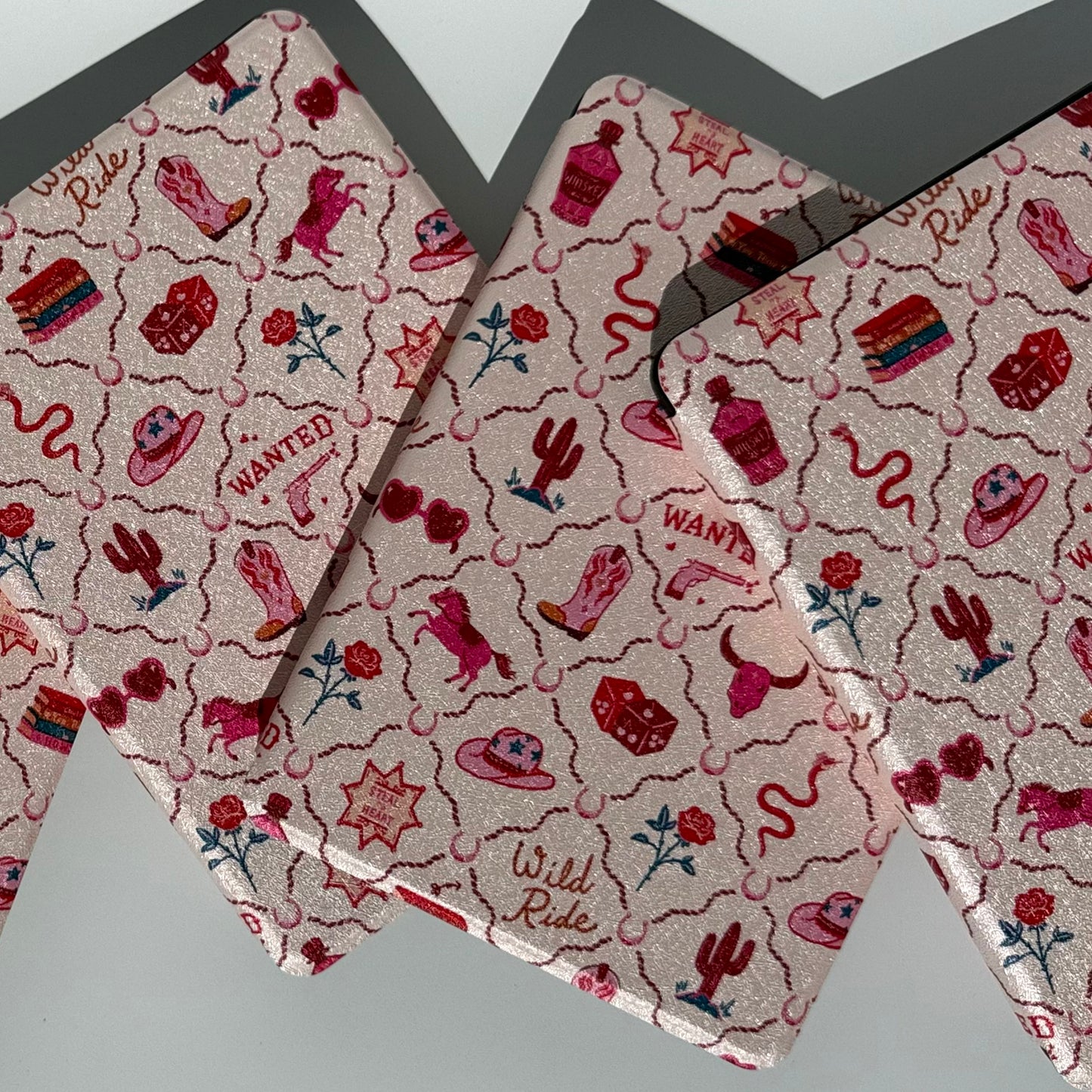 Western kindle case with roses and cowboy print