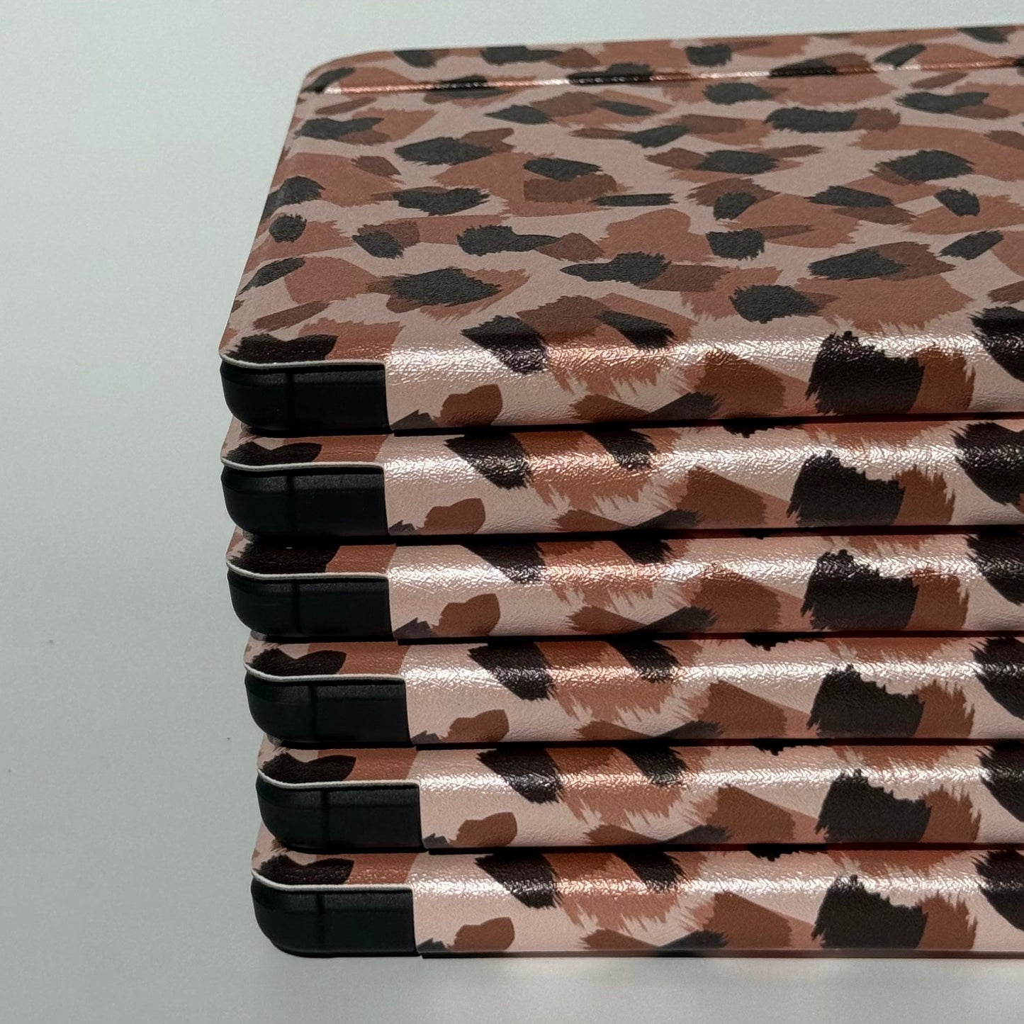 Wild Words leopard print Kobo case with shockproof shell