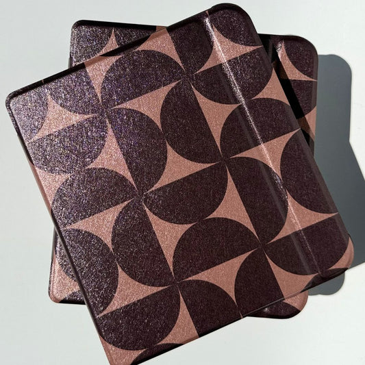 aesthetic kobo libra case with brown pattern and handstrap