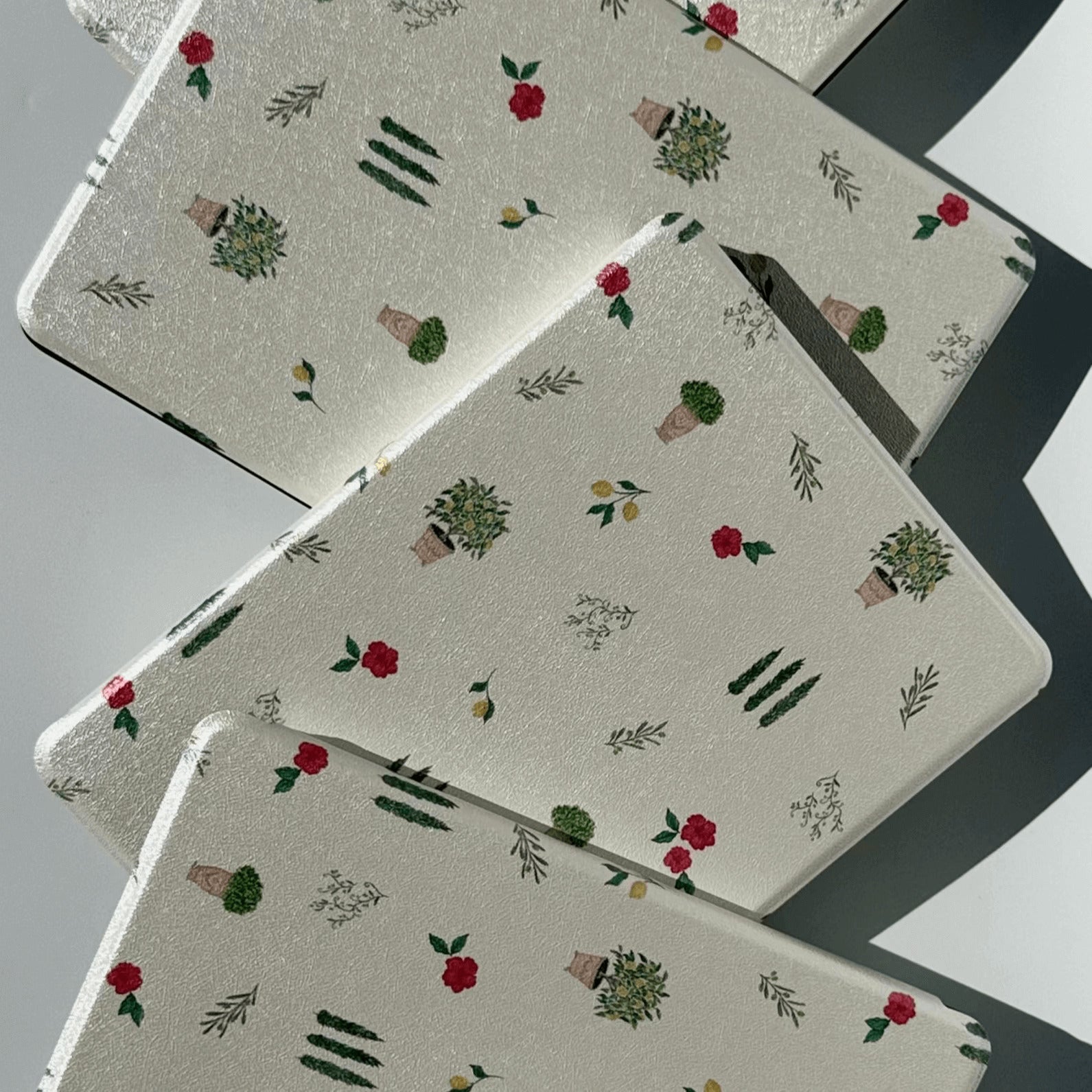 Italy kindle paperwhite cover with magnet and hand strap 